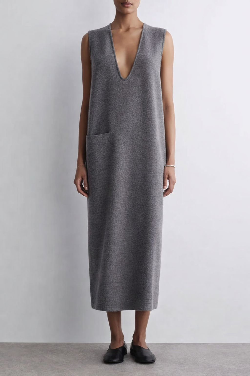 Rowan V-Neck Pullover