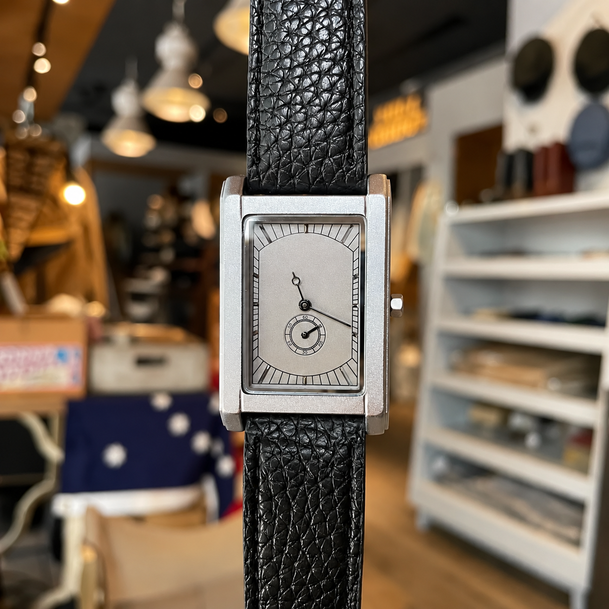 Forma 510 Leather Quartz Watch