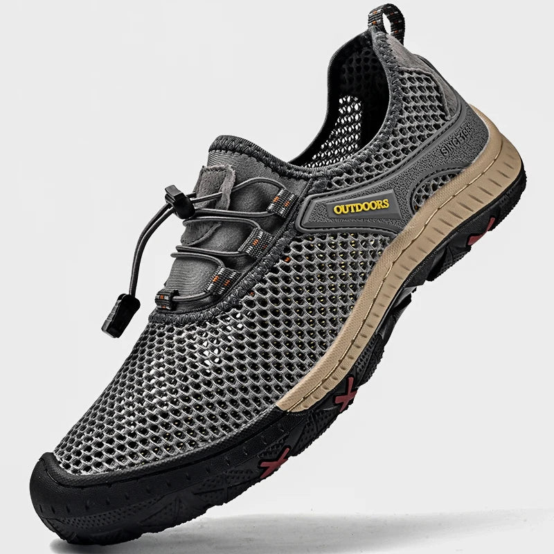 Flex Trail Outdoor Sneakers