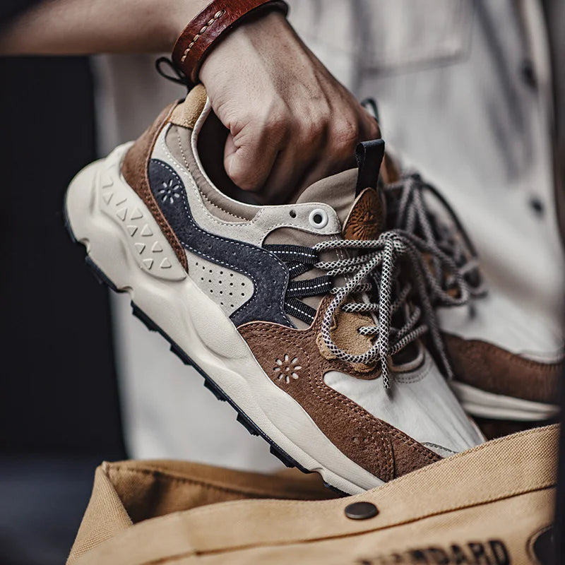 Retro Peak Runners