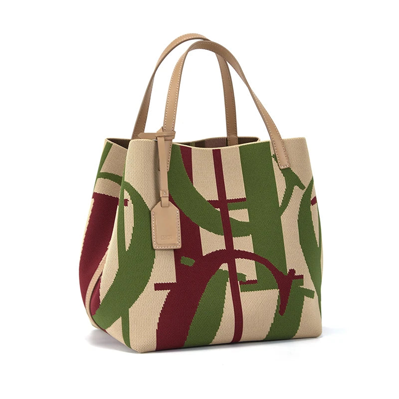 Signature Luxe Tote