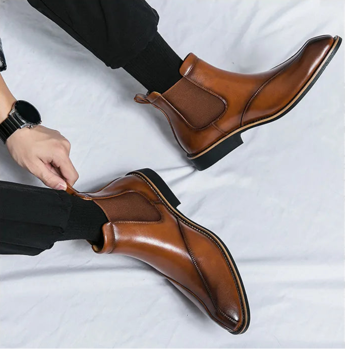 Vantage Chelsea Boots