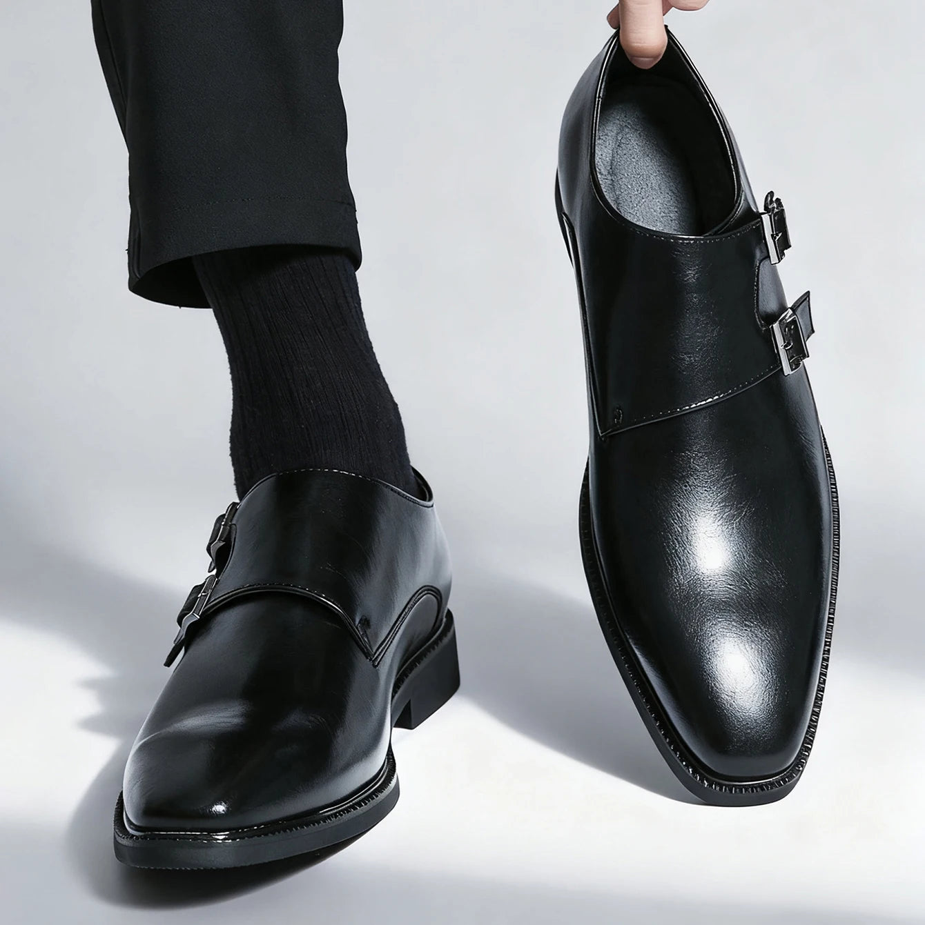 Montreux Buckle Oxford