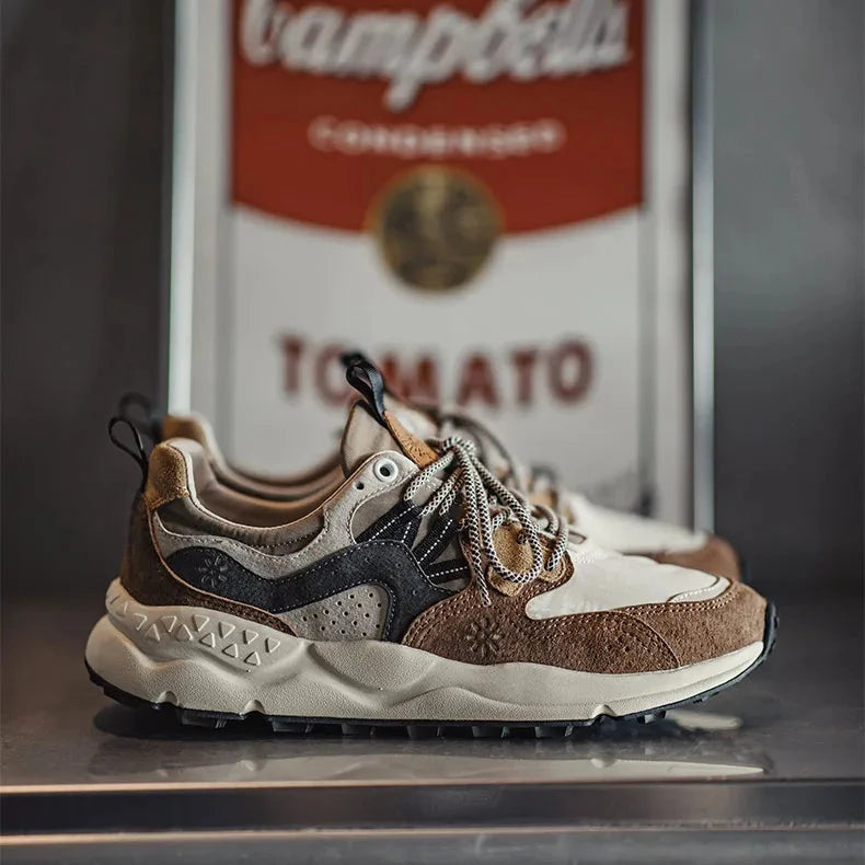Retro Peak Runners