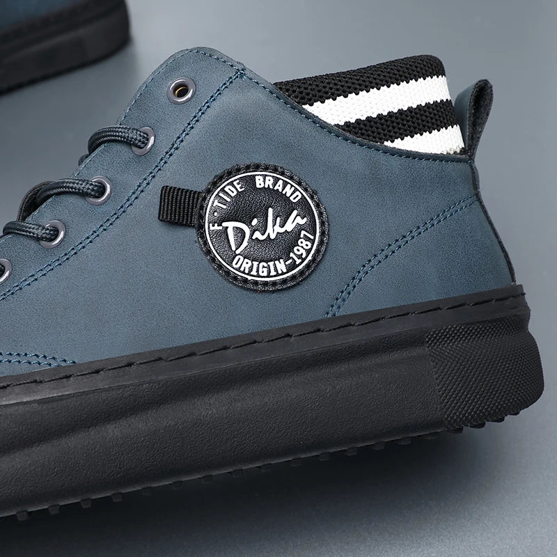 Atlas Sneakers