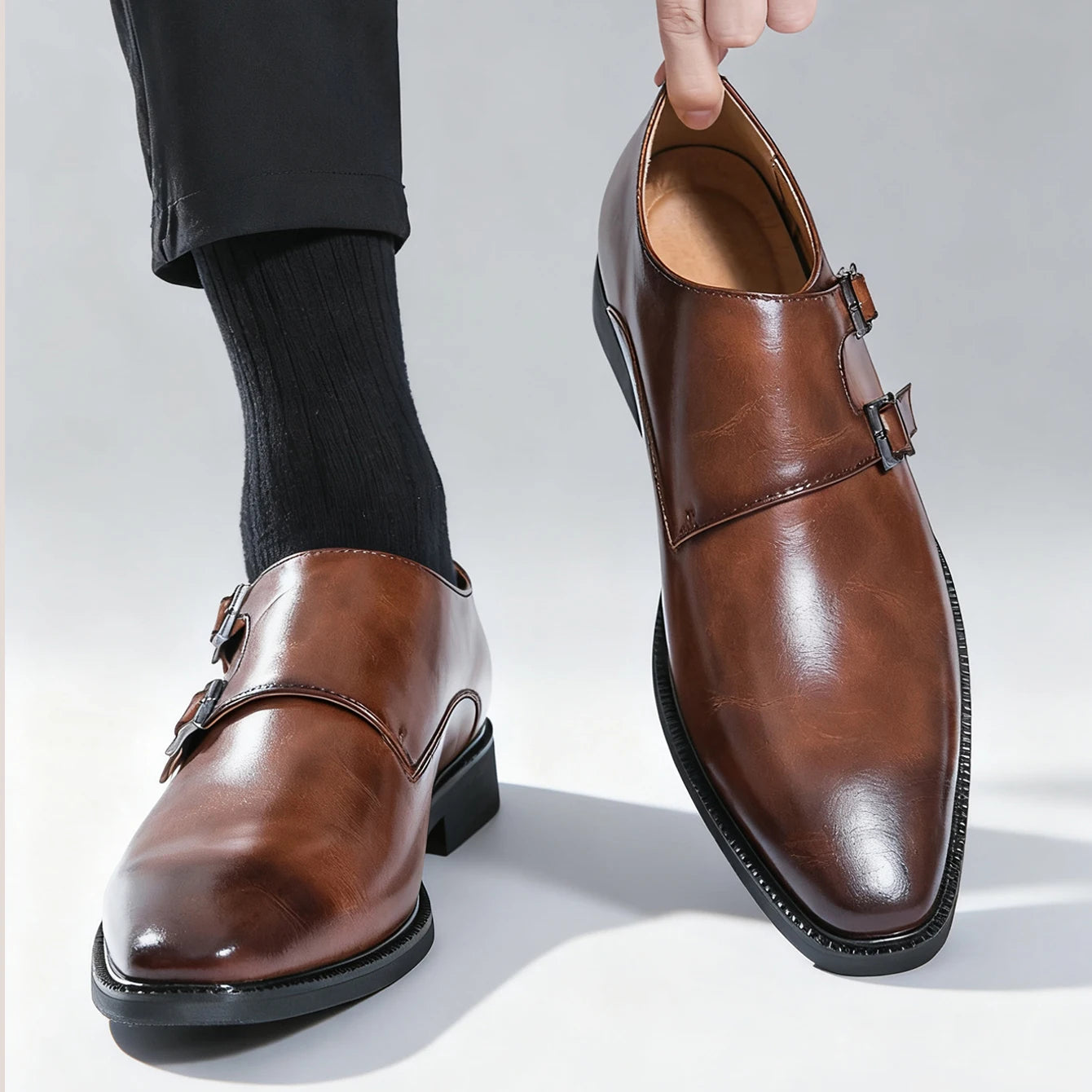 Montreux Buckle Oxford