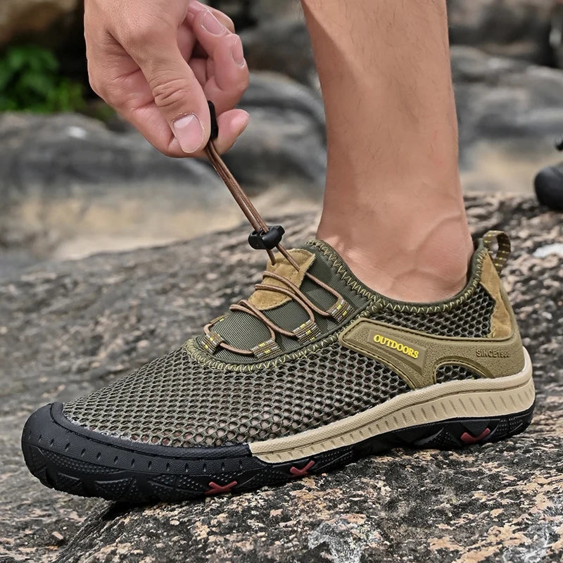 Flex Trail Outdoor Sneakers