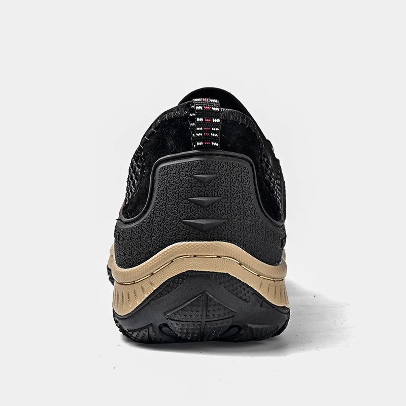 Flex Trail Outdoor Sneakers