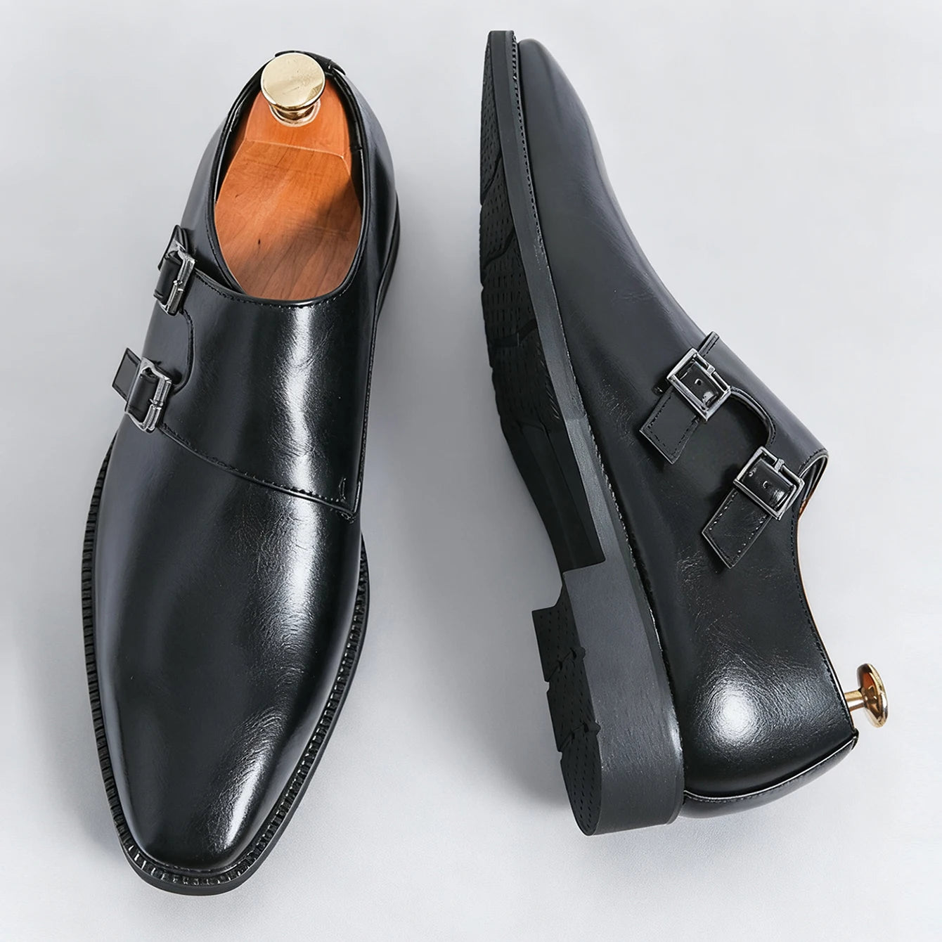 Montreux Buckle Oxford