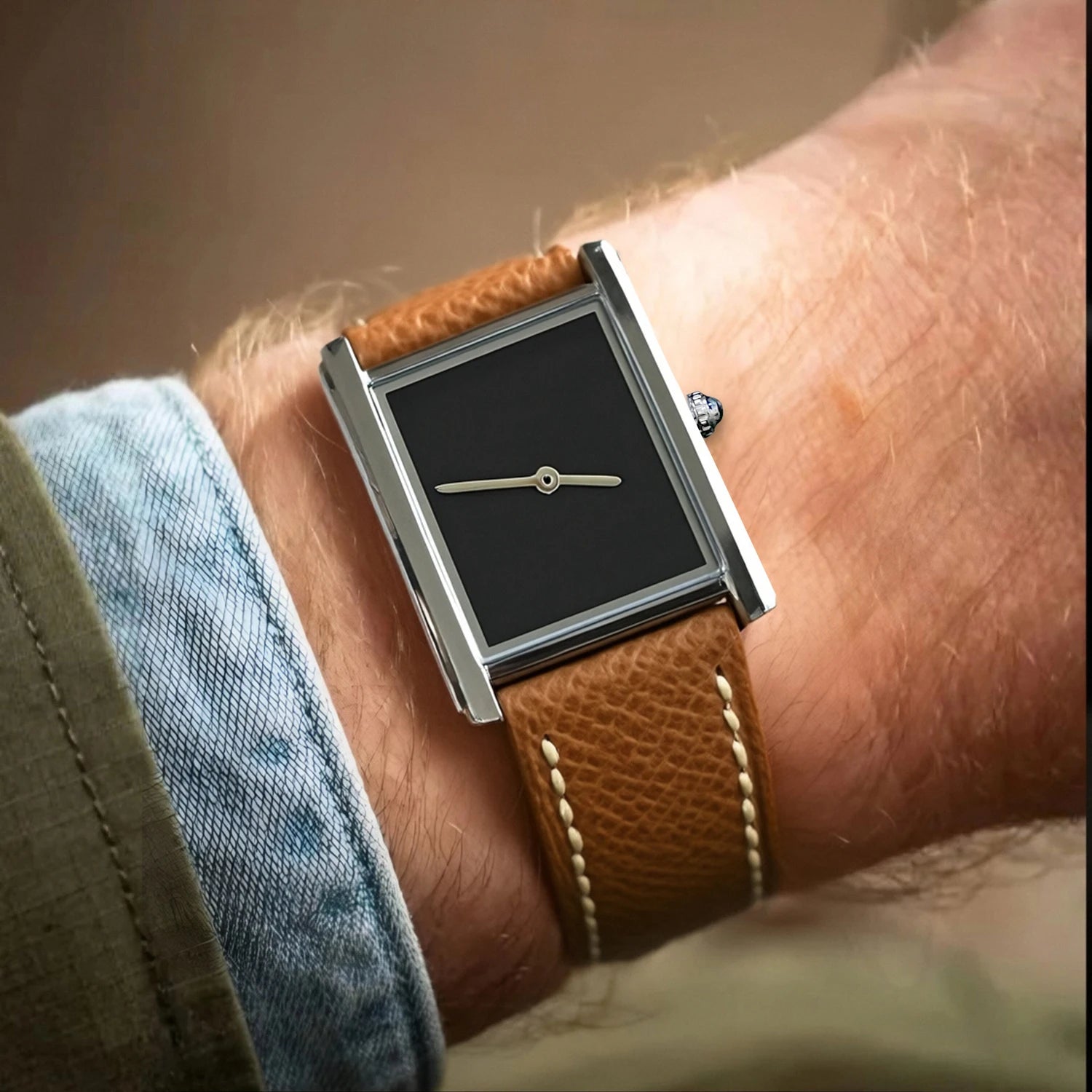 Elegant Quartz Leather Watch
