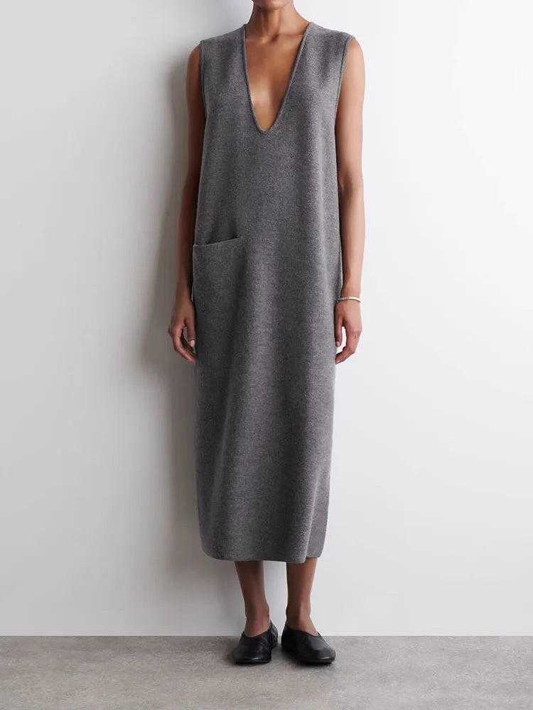 Rowan V-Neck Pullover