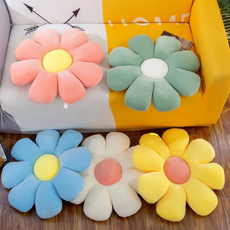 Daisy Flower Cozy Plush Cushion