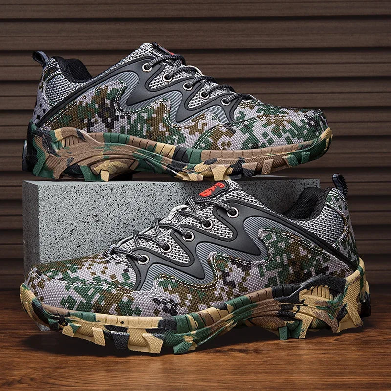 TerrainX 3539 Hikers
