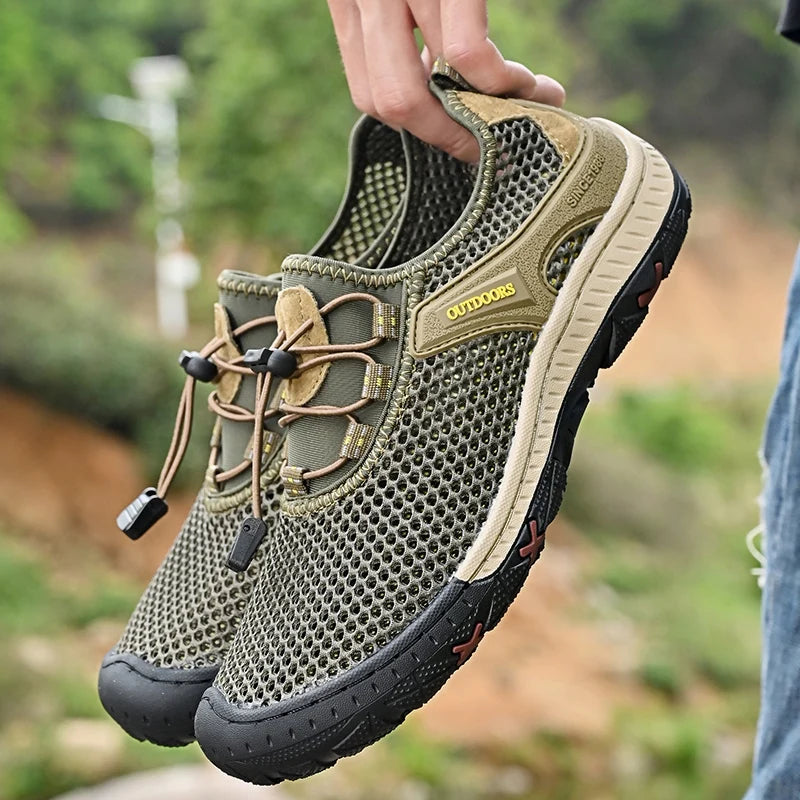 Flex Trail Outdoor Sneakers