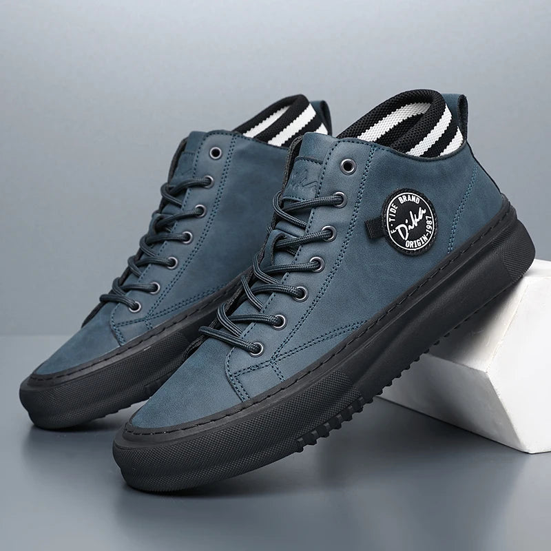 Atlas Sneakers